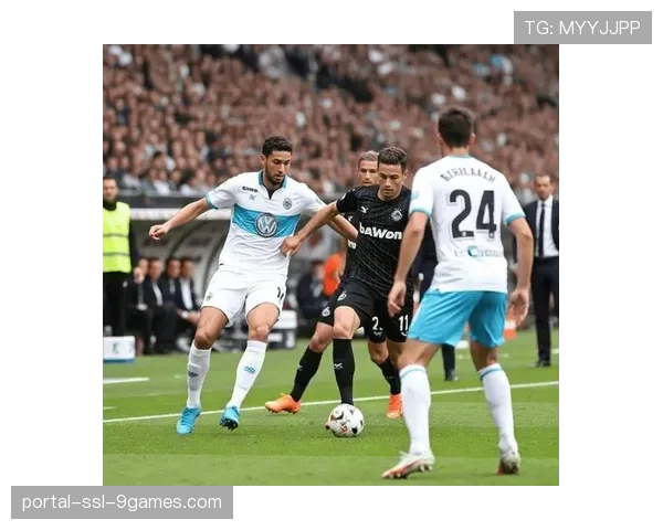 皇家社会新援中场已完全适应球队体系,其每场跑动数据稳步上升